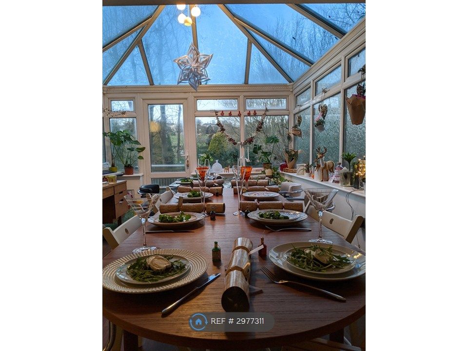 Property photo 1 of 2