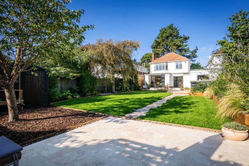 Property photo 1 of 12 Photo 13