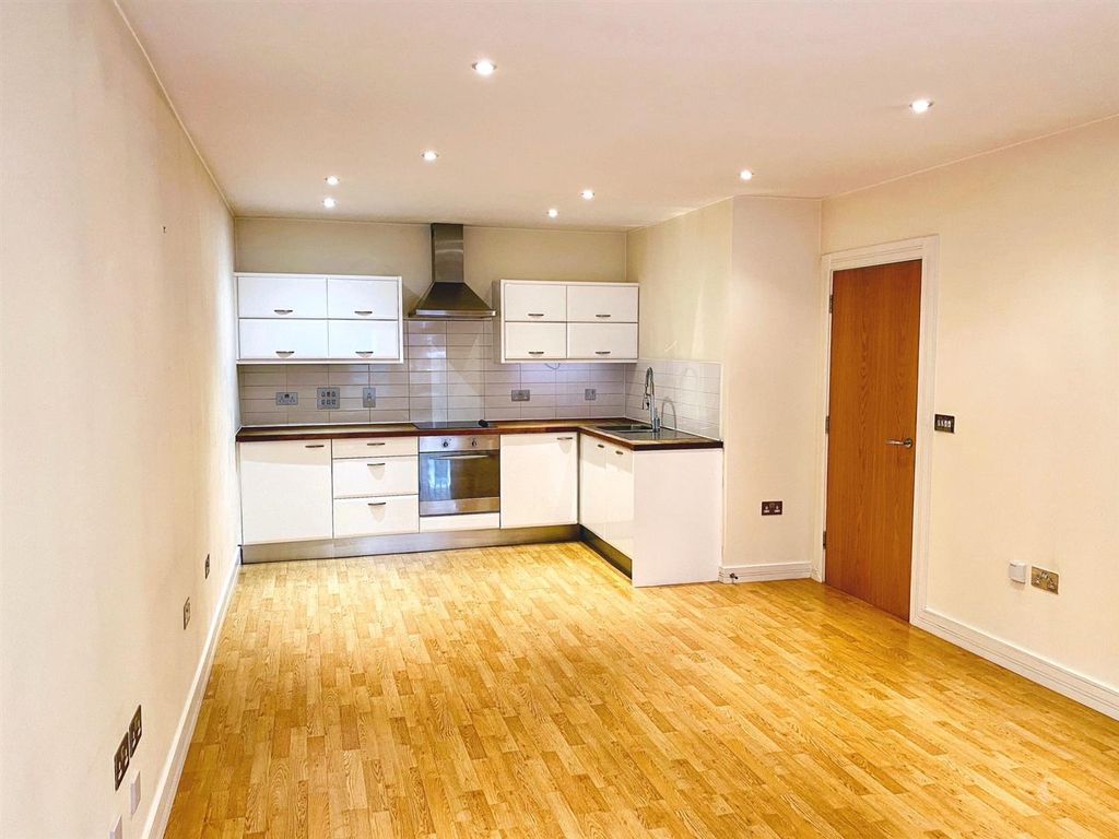 Property photo 3 of 8 Img_6616.Jpg