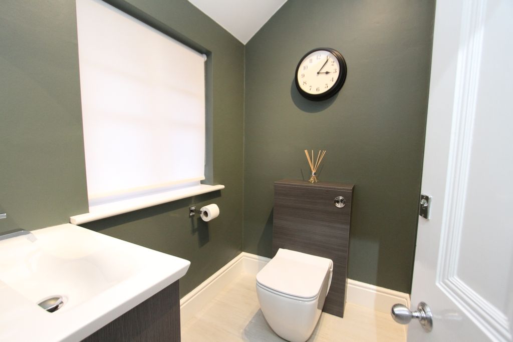 Additional image 18 of 5 bed semi-detached house for saleGaudick Road, Eastbourne BN20