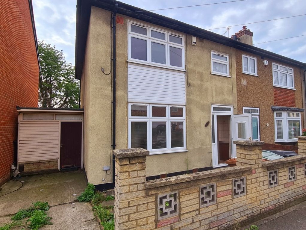 Property photo 1 of 10 3384780