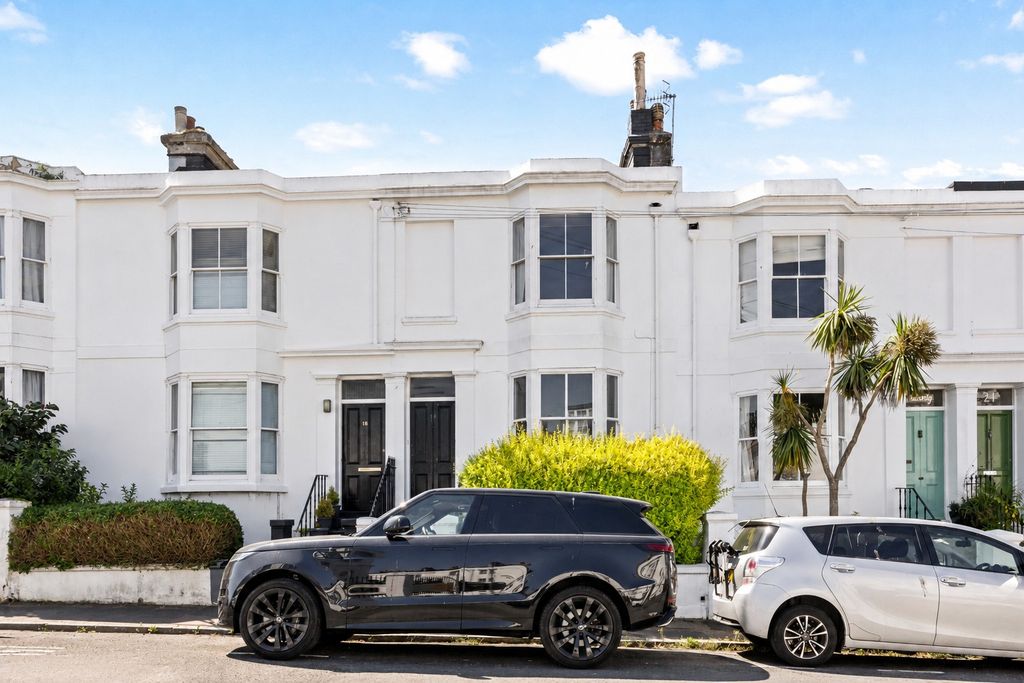 Property photo 1 of 11 5325290