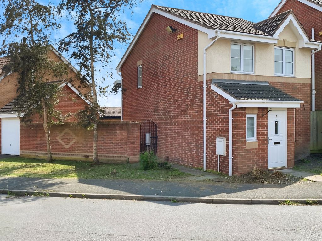 Property photo 2 of 21