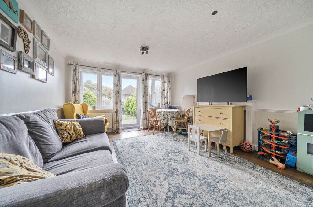 Property photo 2 of 23 1358239-9-68d6d03...