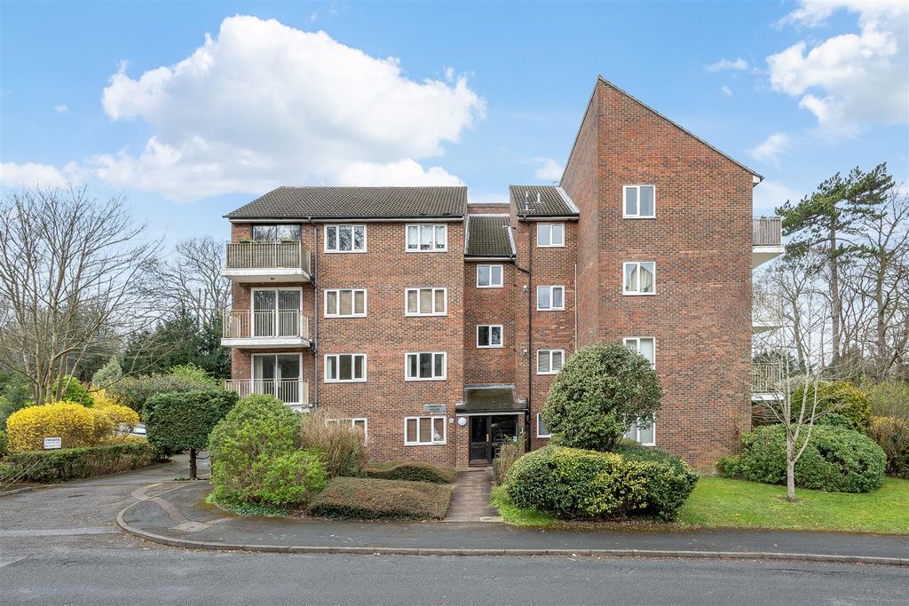 Property photo 1 of 12 Asquith House (10).Jpg