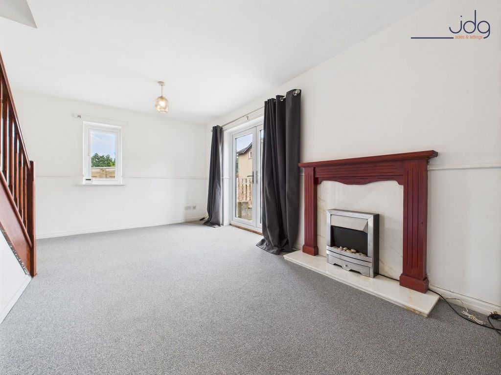 Property photo 2 of 10 Living Room With Patio Doors
