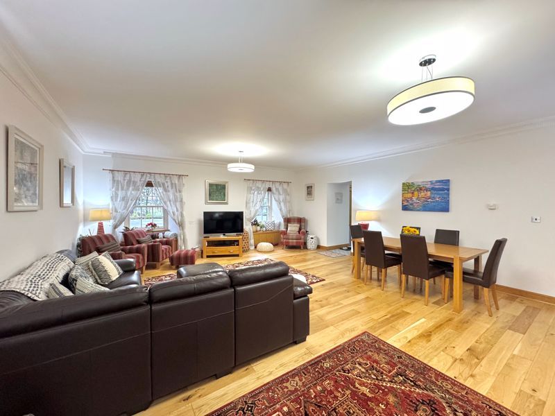 Property photo 3 of 21 Photo 17