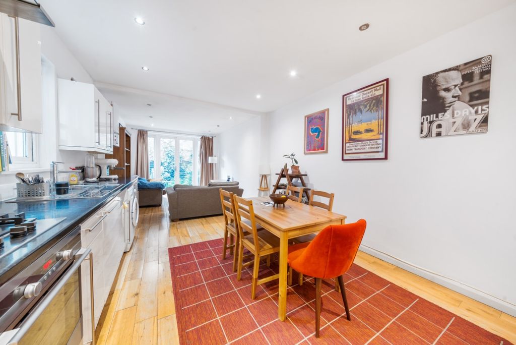 Property photo 1 of 6 1064286 (2)c