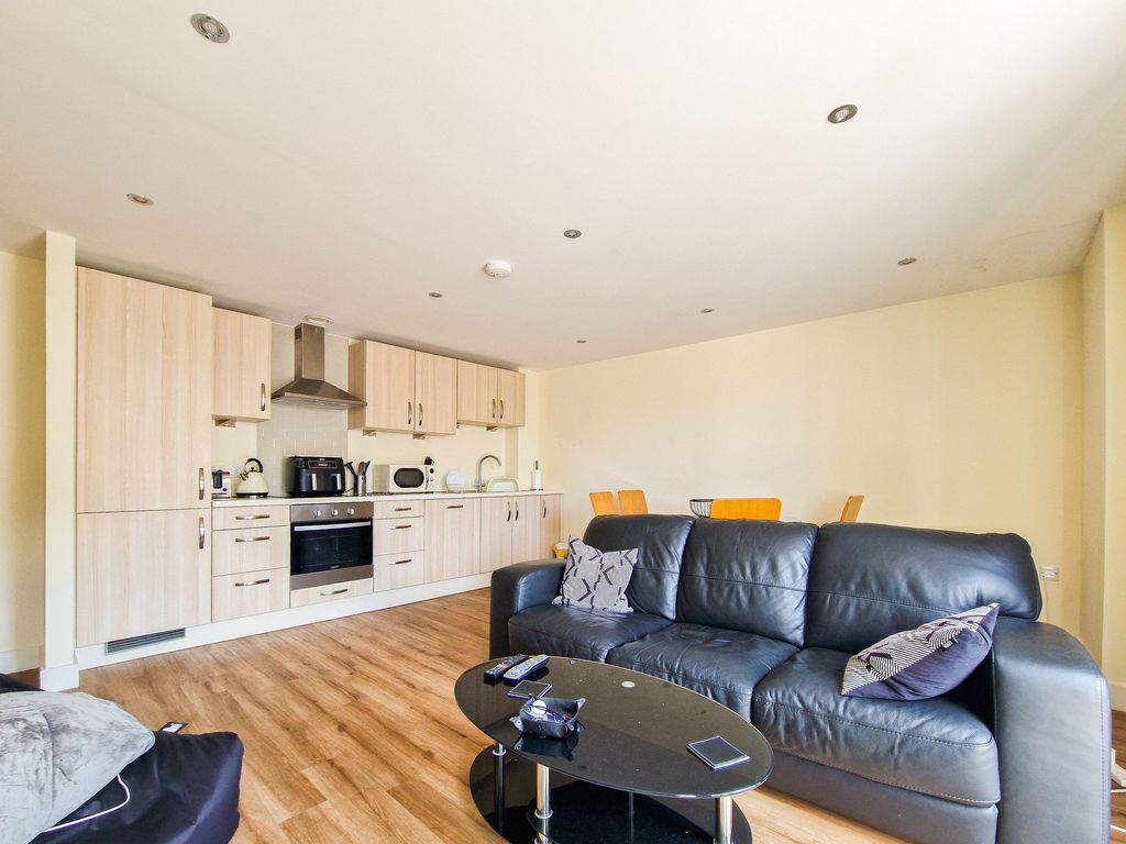 Property photo 2 of 13