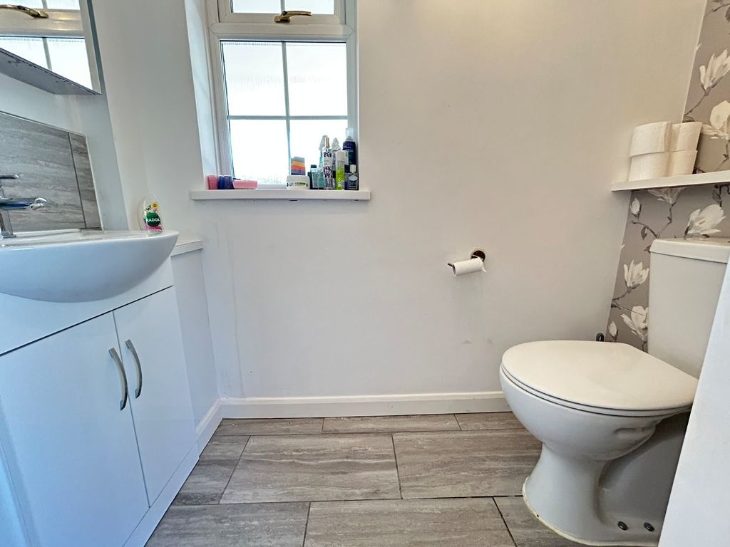 Property photo 2 of 19 Wc