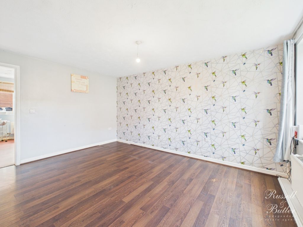 Property photo 2 of 8 Cam02127G0-Pr0427-Still001