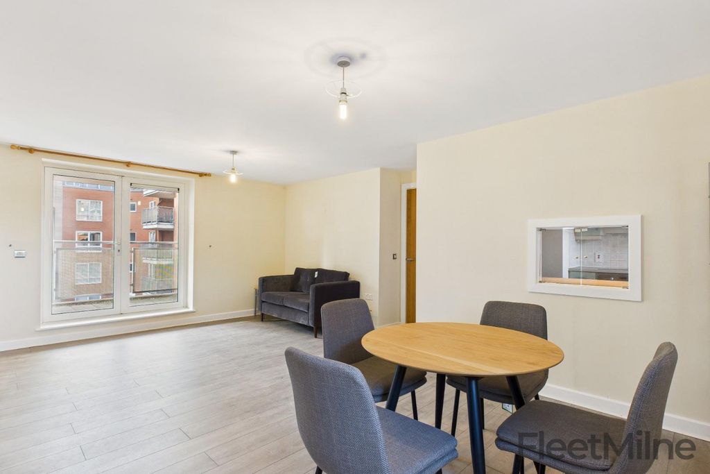 Property photo 2 of 20 Living/Dining Area