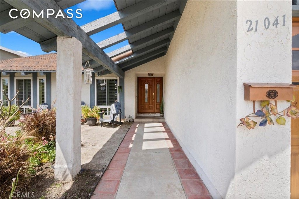 Property photo 3 of 24