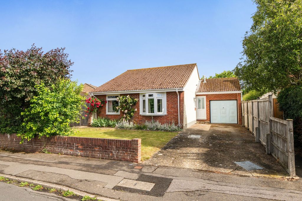 Property photo 1 of 10
