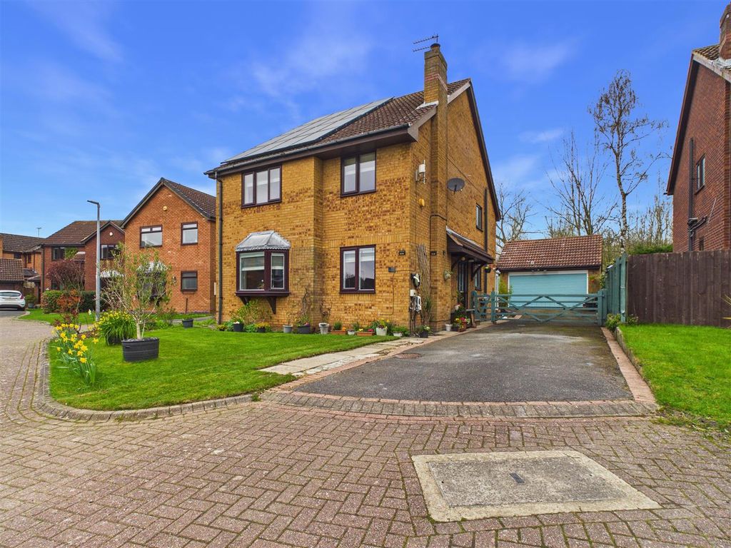 Property photo 1 of 21 Cam03303G0-Pr0338-Still030.Jpg