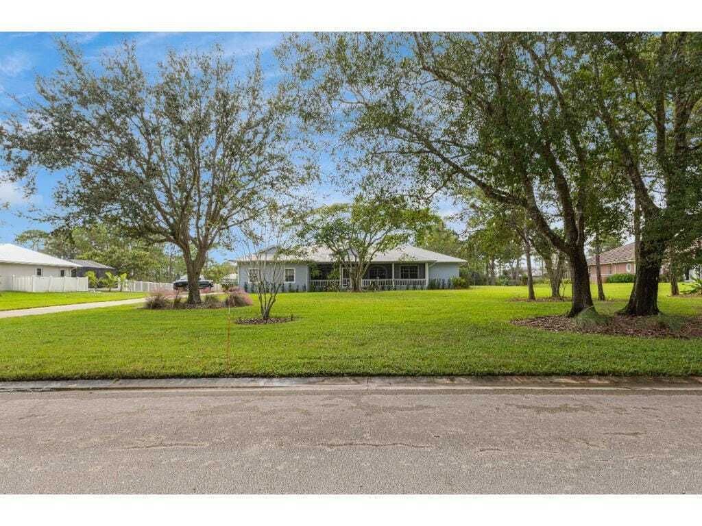Property photo 1 of 30