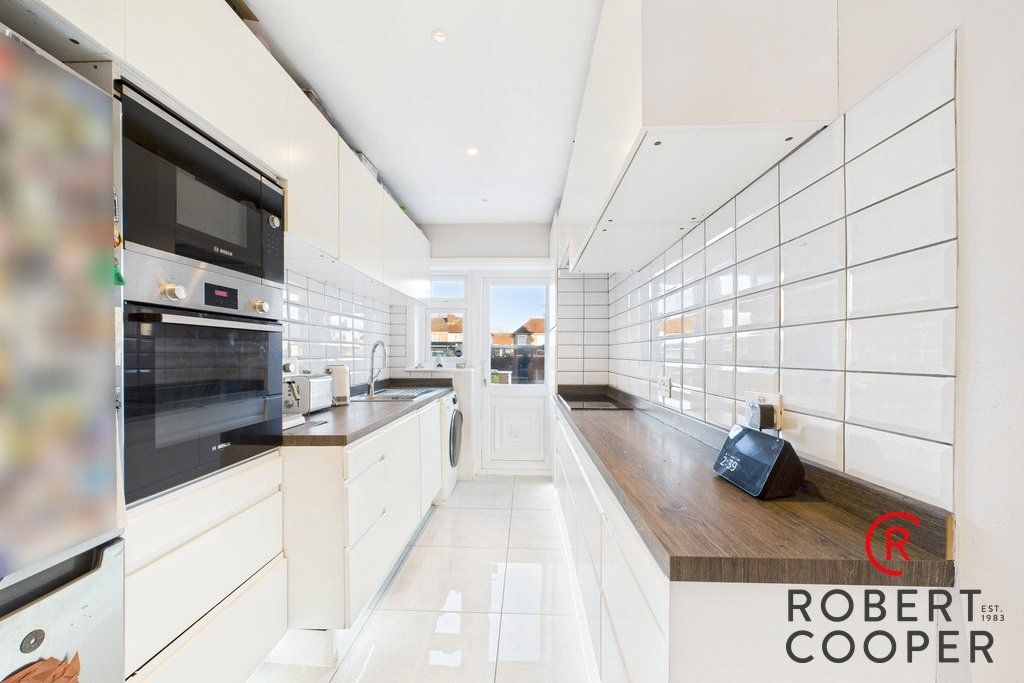 Property photo 2 of 14 Picture No. 28