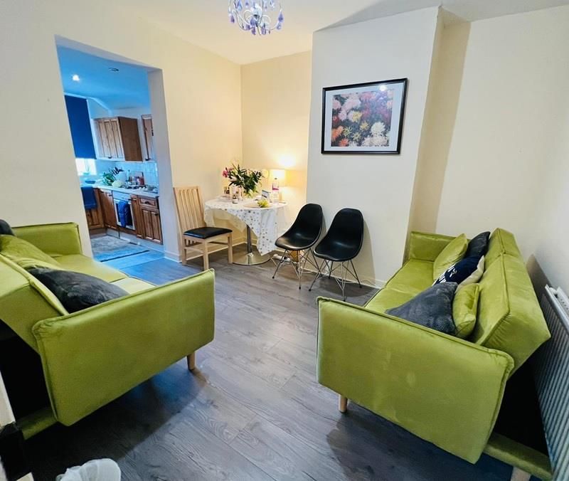 Property photo 1 of 7 1