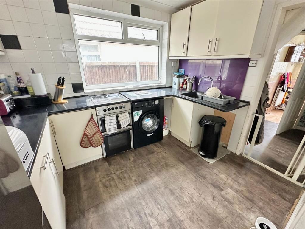 Property photo 3 of 15