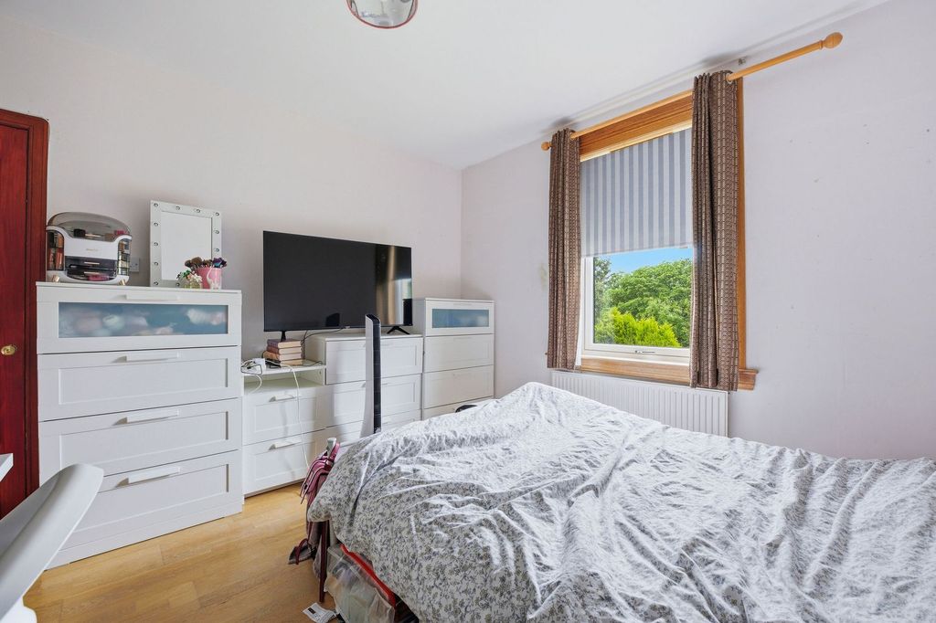 Additional image 10 of 2 bed flat for sale27 Victoria Place, Brightons, Falkirk FK2