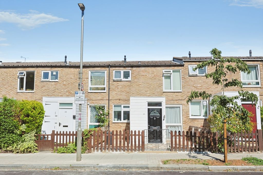 Property photo 1 of 16 Pbox-Img.Jpg