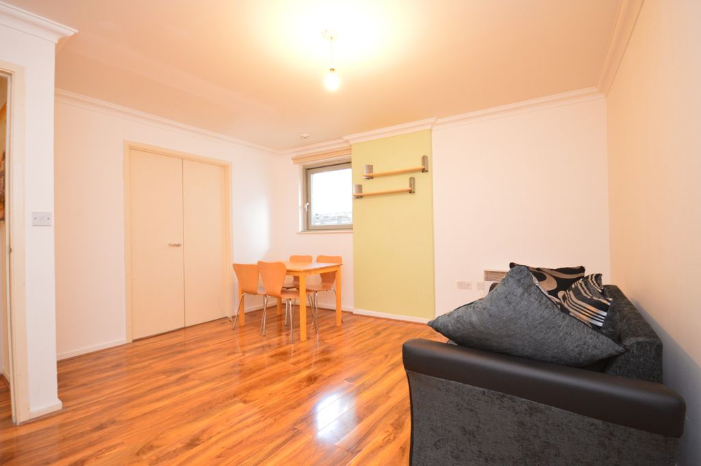 Property photo 2 of 11 Dsc 0013 (Agentpro)
