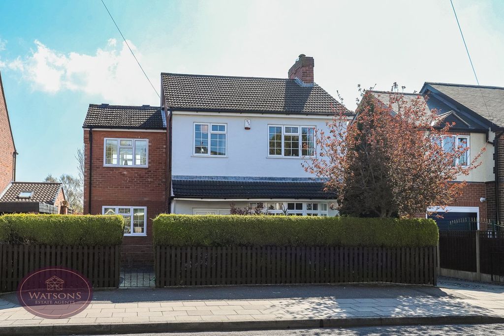 Property photo 1 of 36