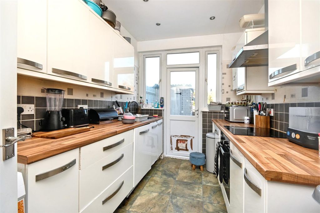 Property photo 3 of 12 Dsc_2463.Jpg