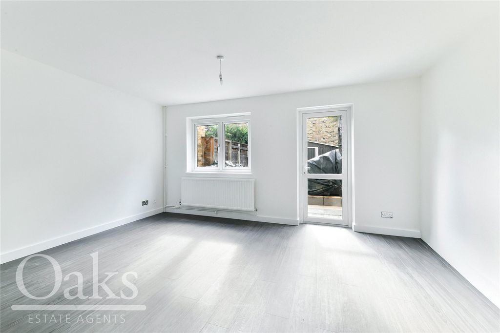 Property photo 3 of 11 Picture No. 03