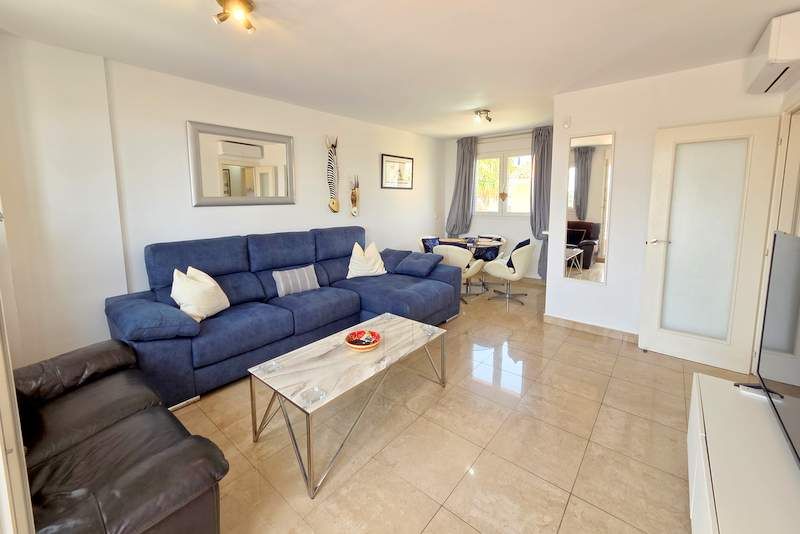 Property photo 3 of 22