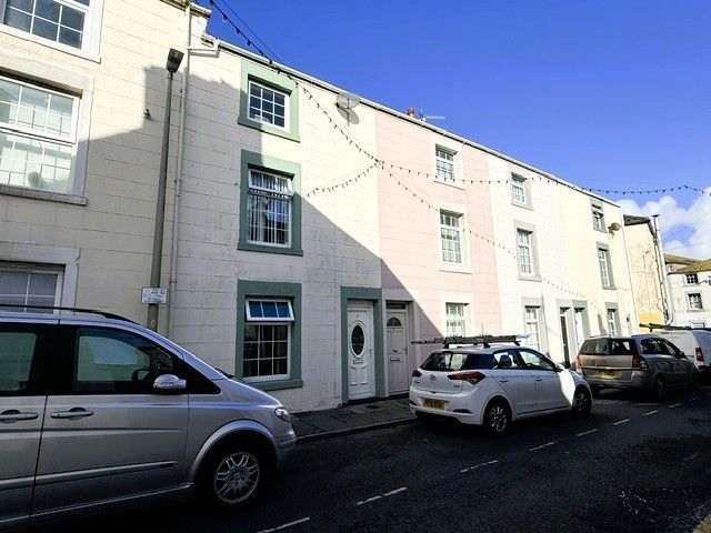 Property photo 1 of 10