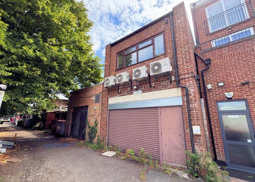 Property photo 3 of 8