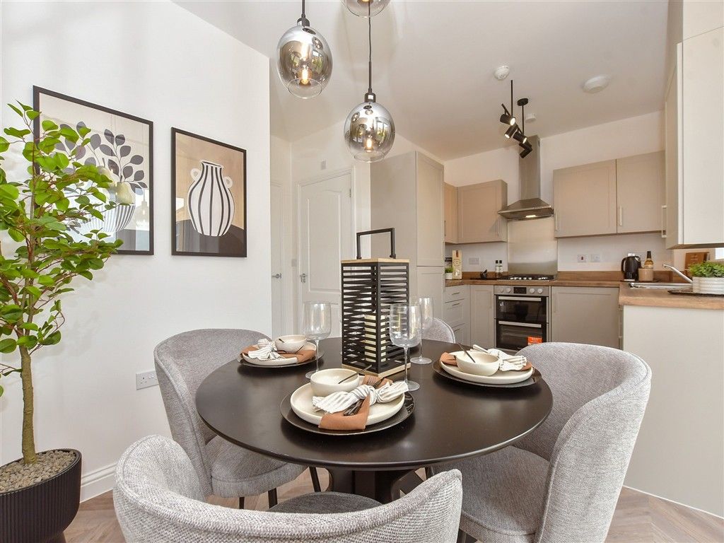 Property photo 3 of 14 Kitchen/Diner