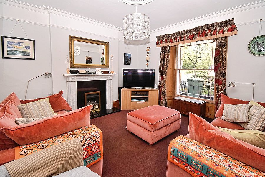 Property photo 2 of 21