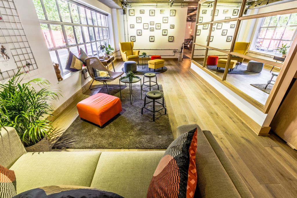Property photo 1 of 11 Breakout_Area