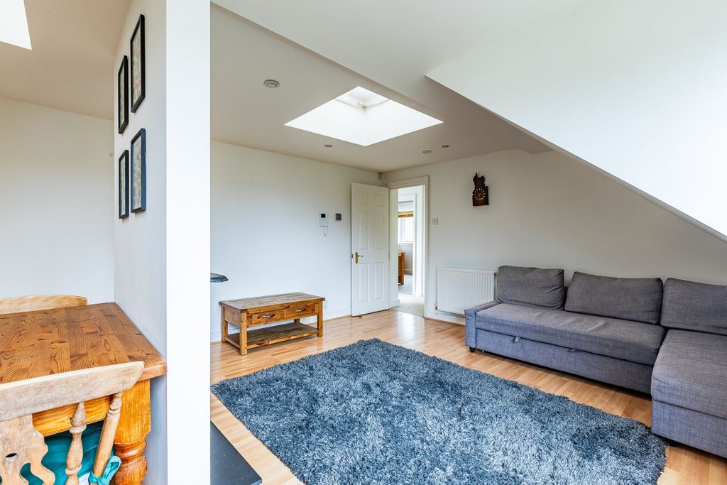 Property photo 2 of 17 2