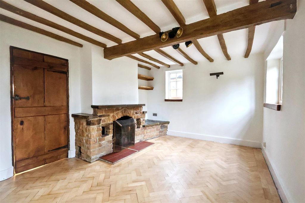 Property photo 3 of 21 Img_4159.Jpg