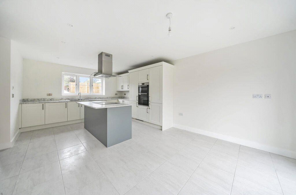 Property photo 3 of 9 Picture No. 02