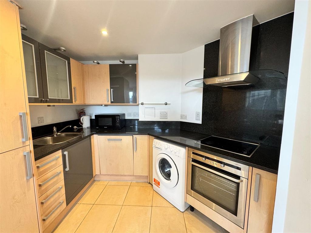 Property photo 2 of 10 Whatsapp Image 2026-02-12 At 14.44.09 (6).Jpeg