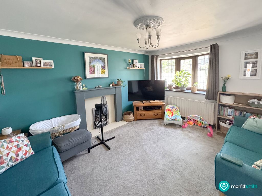 Property photo 3 of 13