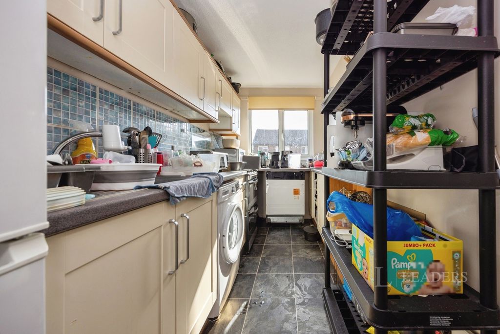 Property photo 3 of 14 Pbox-Img.Jpg