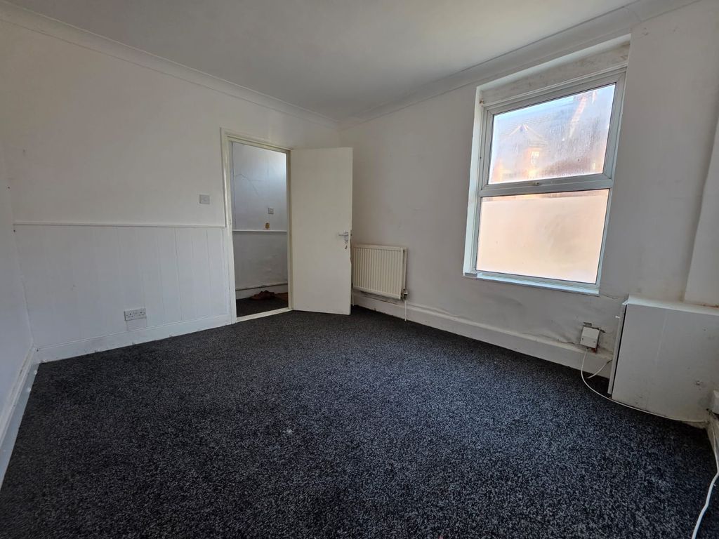 Property photo 2 of 14 Whatsapp Image 2026-01-24 At 11.37.13 Am (4).Jpeg