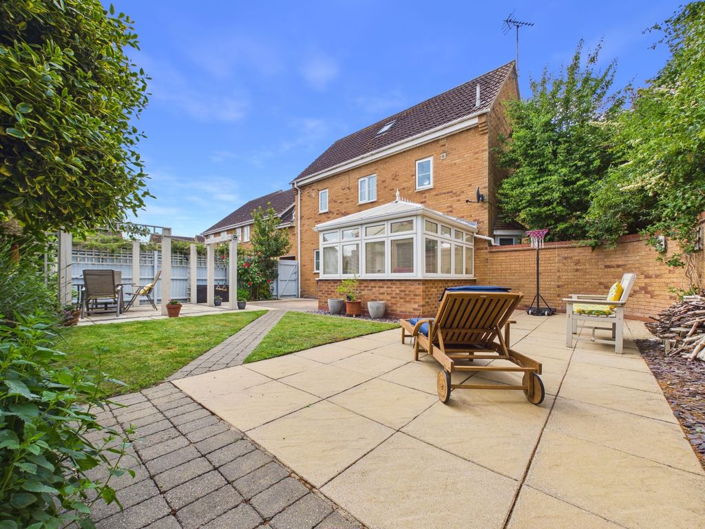 Property photo 2 of 38