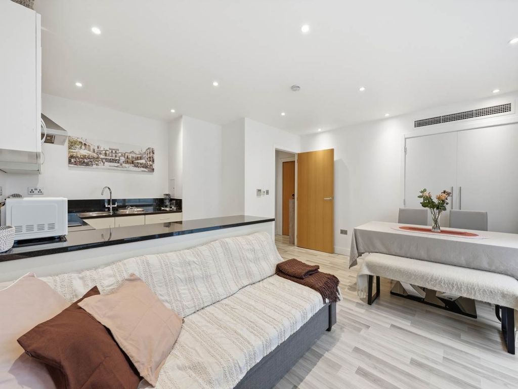 Property photo 3 of 12 13_Img_8551