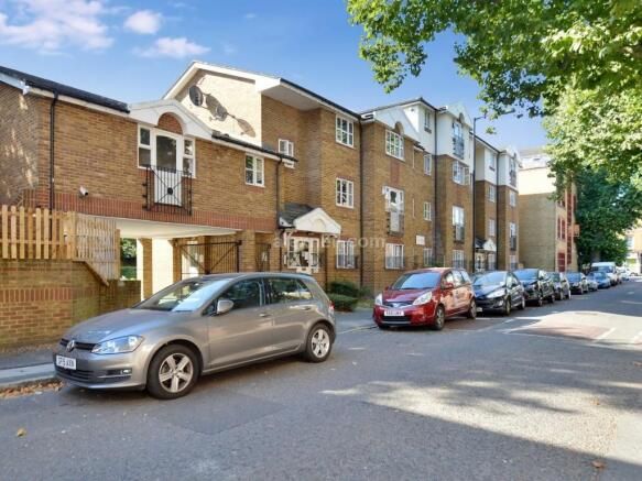 Property photo 1 of 1 7388_1402250_1_Img_13_0010_Max_656x437