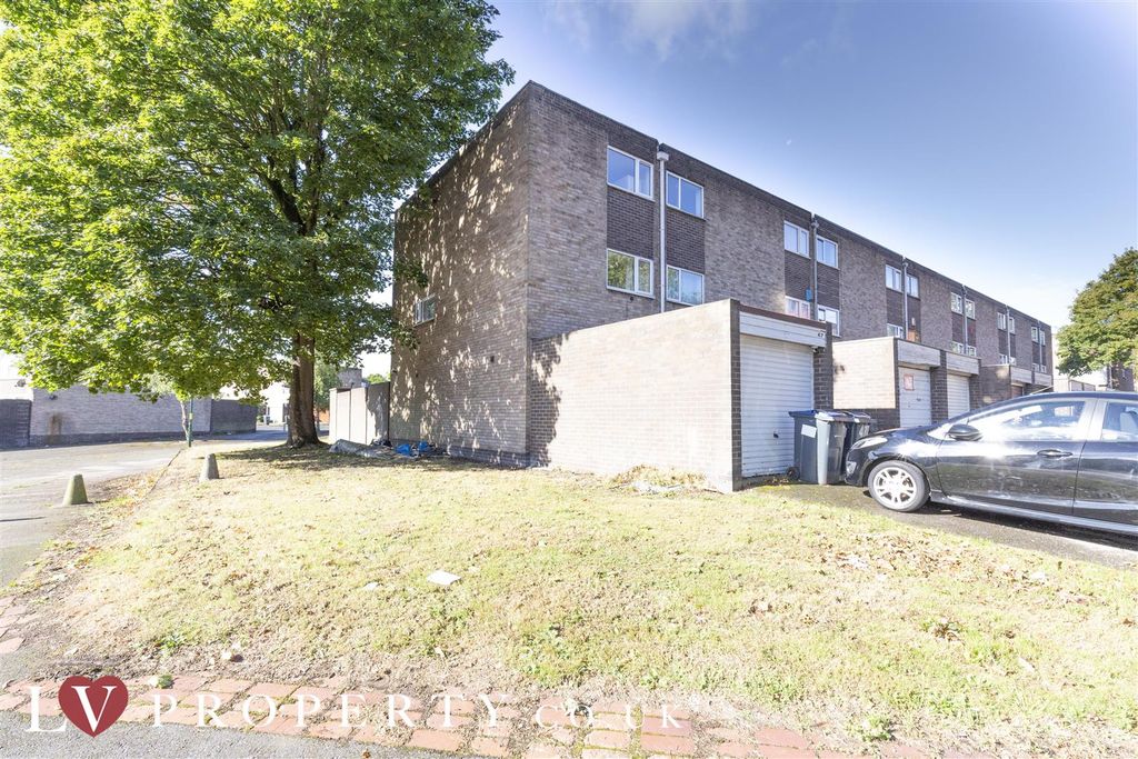Property photo 1 of 10 N9.Jpg