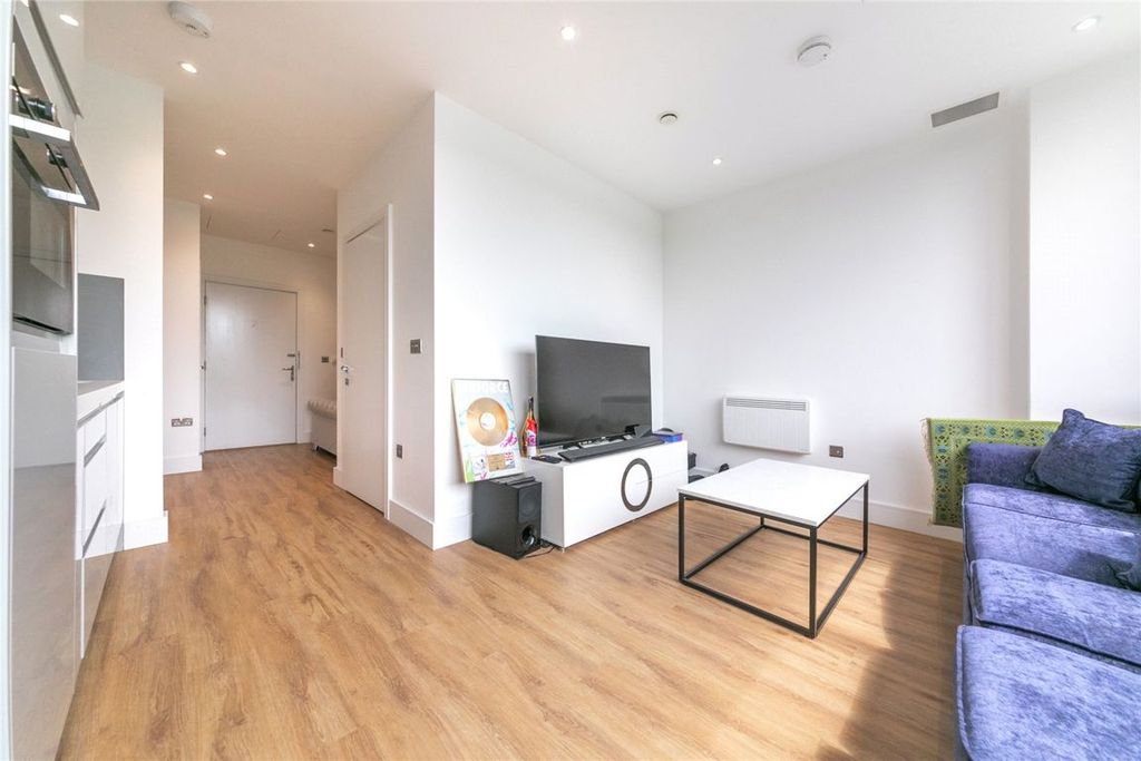 Property photo 2 of 7