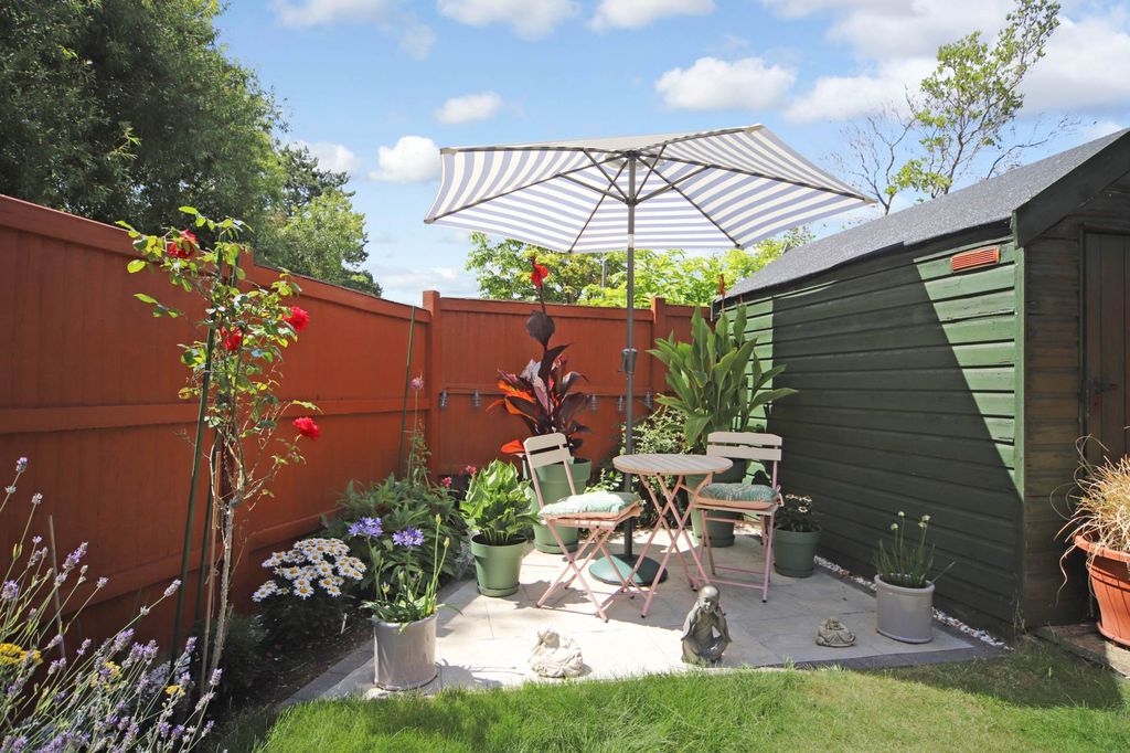 Property photo 3 of 18