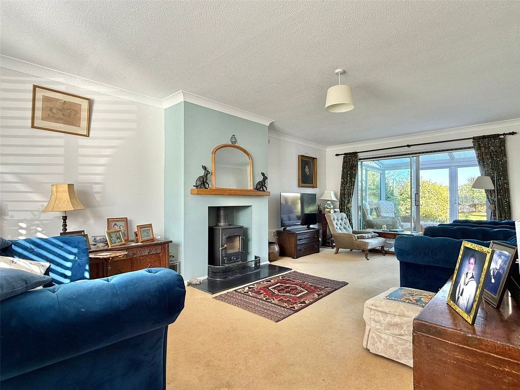 Property photo 3 of 26 Picture No. 09