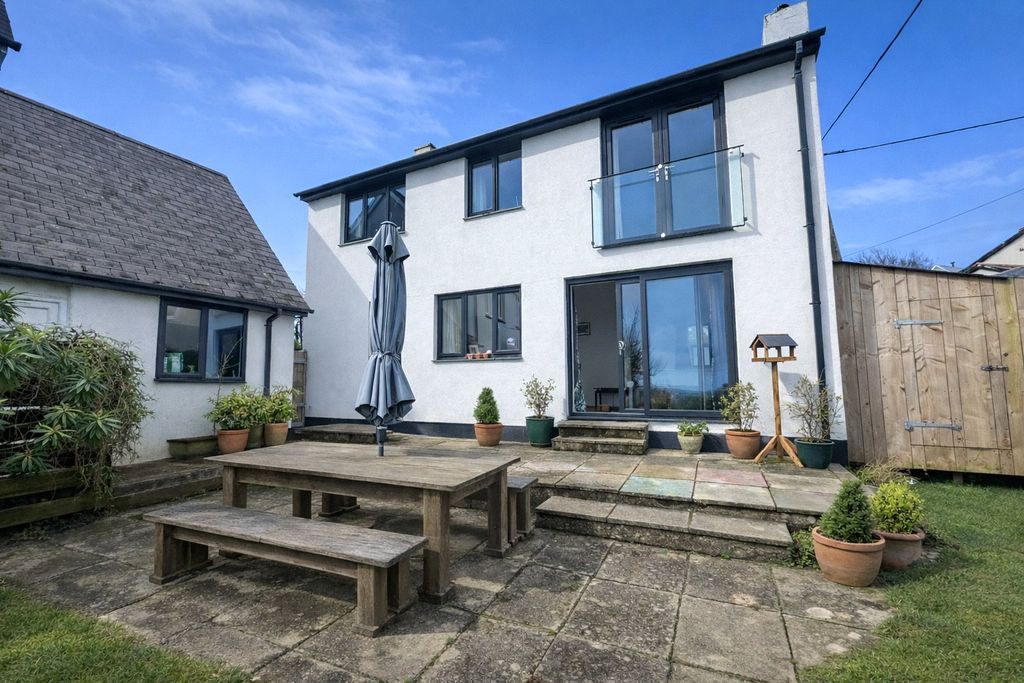 Property photo 1 of 12 Picture No. 01